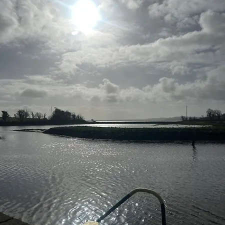 Estuary View *
