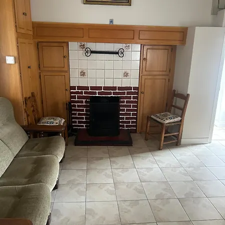 Nyaraló Estuary View